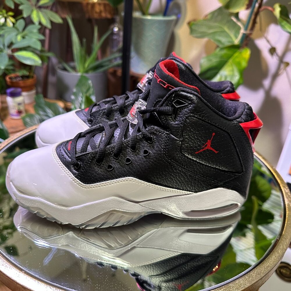 Nike Jordan B’Loyal Black / Varsity Red-White Youth 6Y – Retro Basketball Shoes